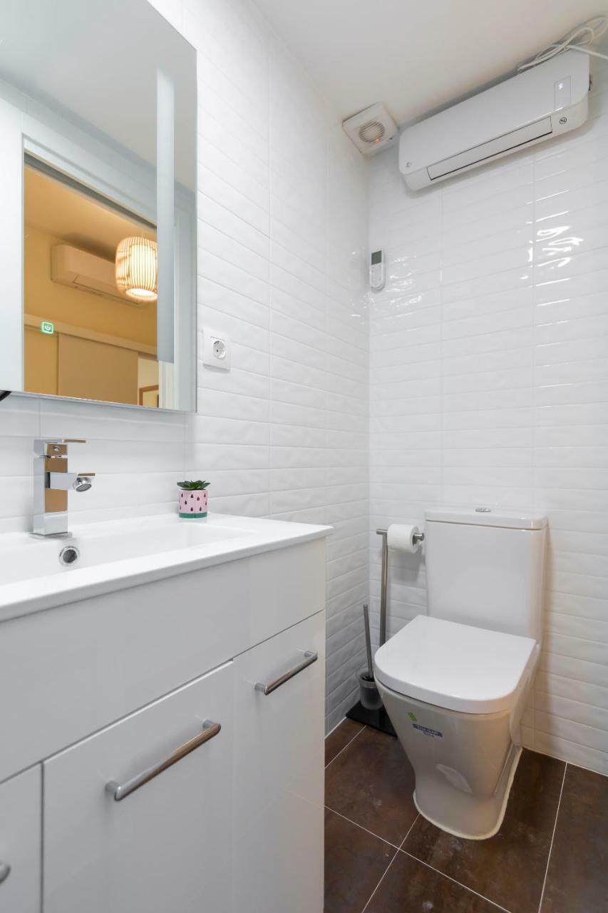 Apartamento Temporal Diseno Chueca-Malasana Brc40 Madrid Exterior foto